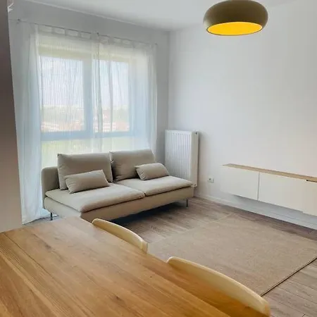 Apartment Beautiful Studio With Politehnica Park View